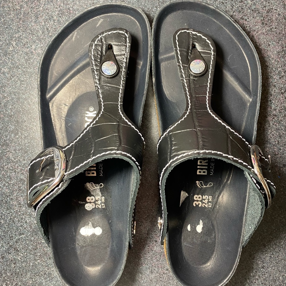 Birkenstock Black Croc-Embossed Thong Sandals with Silver Buckle - Picture 2 of 4
